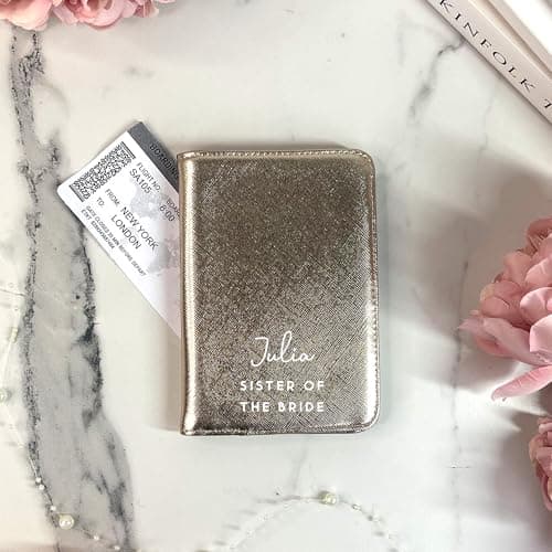 eBuyGB Personalised Wedding Role Passport Holder, Bridesmaid Bride Passport Cover, Custom Name Travel Wallet, Destination Wedding Gift for Her Honeymoon Travel Accessory (Rose Gold) — view 2