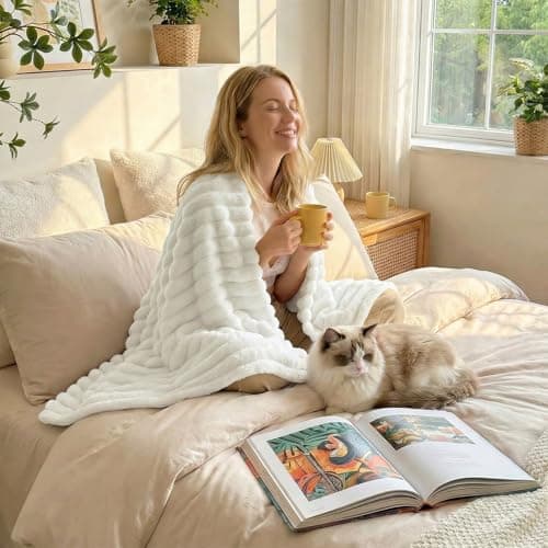WAVVE Fluffy Blanket Fleece Throw For Sofa, Small Blanket, Cream White — view 5