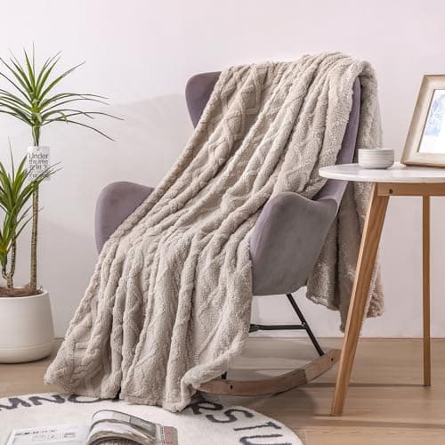 VANJOROY Fleece Blanket Throw for Sofa and Bed,400 GSM Lightweight Blanket, 100% Microfiber Fuzzy Soft Warm Cozy Fluffy Khaki Throw for Chair Couch Travel..127×152cm, khaki — view 2