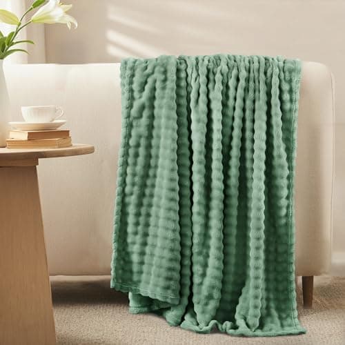 RUIKASI Fleece Throw Blanket for Sofa - Green Double Fluffy Bubble Throws Cozy Blanket with Reversible Design, Twin 150x200 cm — view 3