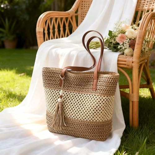 unisoul Straw Beach Bag for Women, Hand-Woven Summer Tote Bag with Zip, Lightweight Shoulder Handbag for Holidays, Travel & Daily Use, Khaki — view 3
