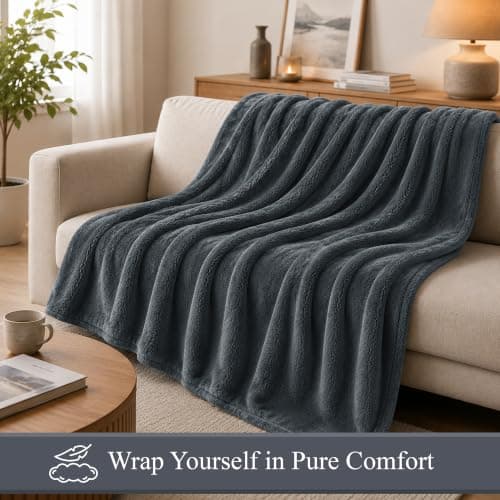 BedLooms Fleece Blanket Grey Single 130x150 cm, Throws for Sofas, Bed Throw — view 2