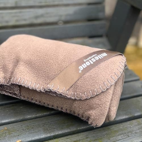 Milestone Thermal Fleece Blanket/Soft Touch Fabric/Cosy Extra Layer for Travel & Days Out / 120 x 150cm (Stone) — view 6