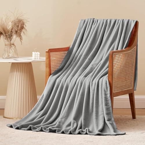 Aisbo Grey Throws Blanket for Sofas - Single Fluffy Blanket Bed Throw Fleece, Warm Soft Flannel Blanket for Couch, 130x150cm Gray — view 2