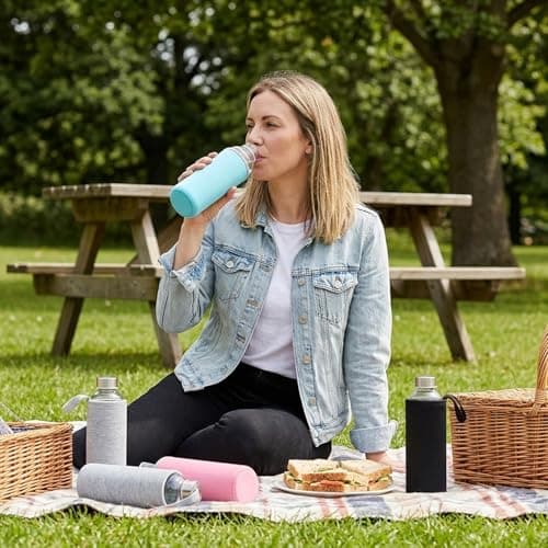 4PCS Water Bottle Sleeve, Insulated Neoprene Holder for Outdoor Activities and Commuting, Protective Covers with 550 ml Capacity, Secure Fit Design for Temperature Maintenance and Spill Prevention — view 4