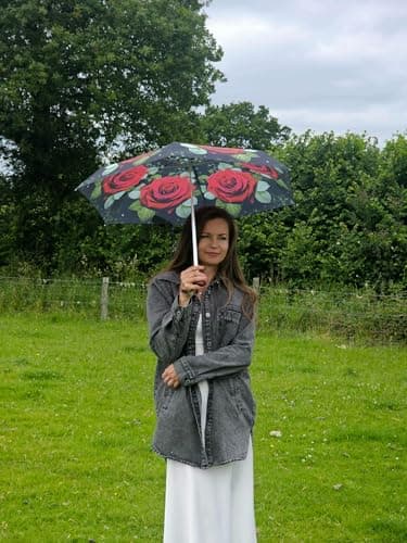 Fulton Tiny Umbrella, Huge Rose Print, Ultra Compact, Lightweight Wind Resistant Frame — view 5