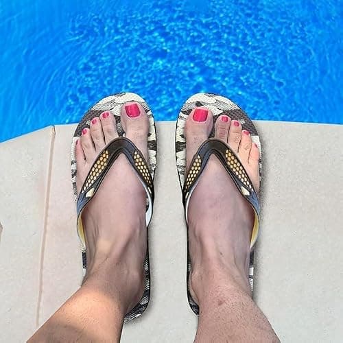 LEDSone Unisex Flip Flops for Men & Women Lightweight Non-Slip Waterproof Rubber Beach Sandals Quick Dry Summer travel, Pool Shower Holiday Slippers — view 6