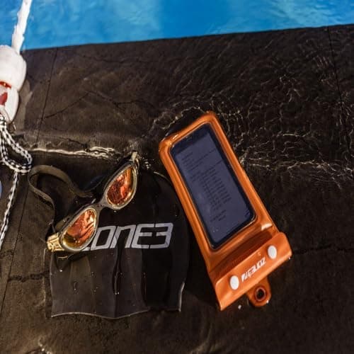 Zone3 Buoyancy Waterproof Phone Pouch — view 5