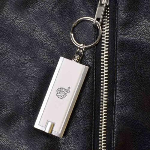 Azeeda 'Wool Outline' LED Keyring Torch (KT00054503) — view 4