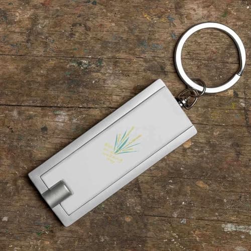 Azeeda 'Wedding Day Blessings' LED Keyring Torch (KT00045817) — view 6