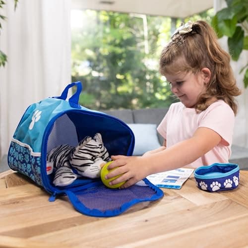 Melissa & Doug Tote & Tour Pet Travel Play Set With 2 Plush Stuffed Animals (15 pcs) — view 4