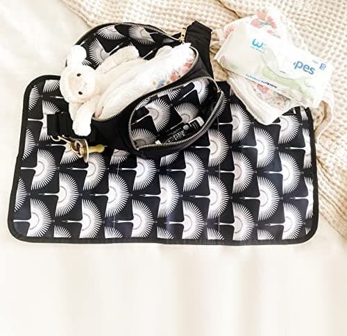 Ditty Co. Small Diaper Bag,Portable Changing Pad,Crossbody Bags For Women,Baby Wipe Holder,Baby Travel Essentials,Pregnancy Must Haves,Fanny Packs For Women,Travel Purse, S, Small Diaper Bag — view 4