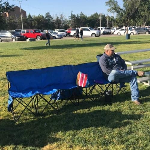 Yaheetech 6-Seat Folding Bench with 2 Hanging Bags & Carry Bag, Blue — view 2