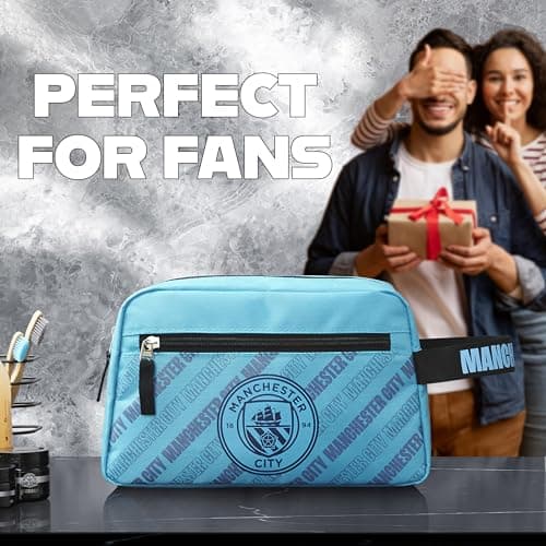 Manchester City F.C. Toiletry Bags for Men, Hanging Wash Bag with Zipped Pocket - Man City Gifts — view 2