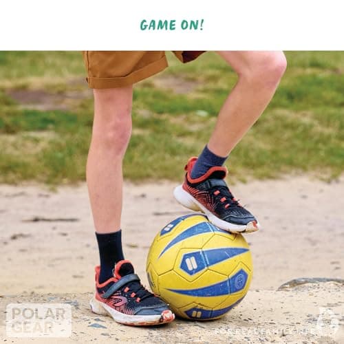 Polar Gear Football 500ml Kids Water Bottle with Straw - Back to School Supplies, Drinks Bottle with Keyring Charm, Black & White — view 5