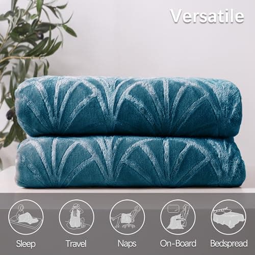 Whale Flotilla Flannel Fleece Throw Blanket for Sofa, 130x150 CM — view 6