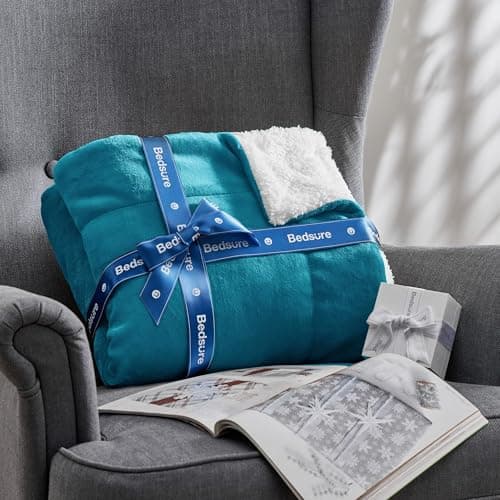 Bedsure Sherpa Fleece Throw Blanket - Thick, Turquoise, Twin, 150x200cm — view 6
