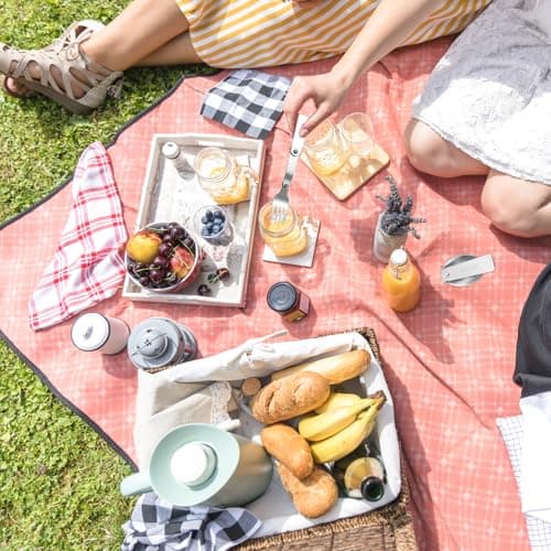 YUXIANLB 2pcs Foldable Fork and Spoon Set, Portable Folding Spoon and Fork Set with Two Plastic Storage Cases, Stainless Steel Metal Folding Spoon&Fork for Travel Camping Outdoors Picnic — view 6
