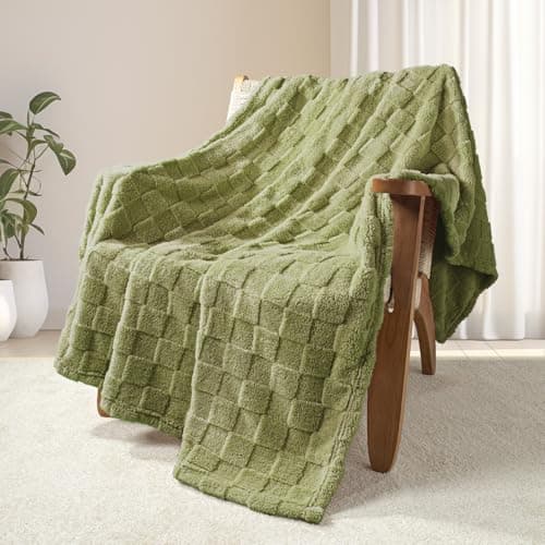 Exclusivo Mezcla Checkered Fleece Throw Blanket for Sofa Couch, 127x152 CM — view 4