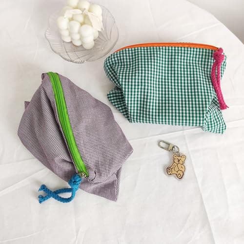 DYSWTUE 2 PCS Makeup Bag, Contrasting Color Zipper Small Plaid Cosmetic Bag, Portable Miscellaneous Storage, for Storing Change, Cosmetics, Skin Care Products, student stationery and Small Travel Item — view 3