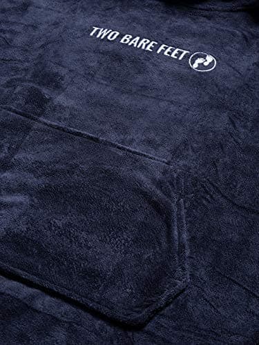 Two Bare Feet Microfibre Towelling Changing Robe for Adults – Lightweight Towel Poncho for Easy Changing, Quick-Dry Beach Cover-Up, Surfing & Swimming Accessory (Black - Large) — view 4