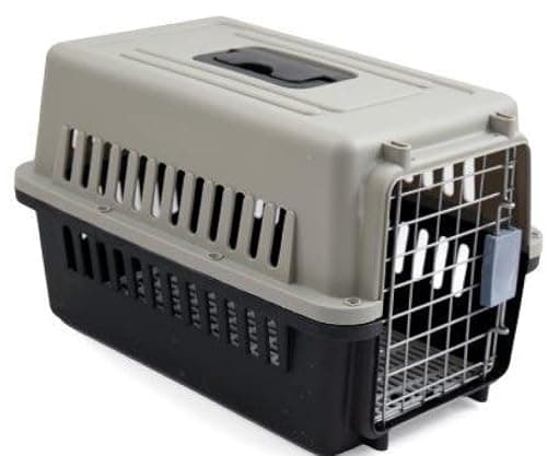 Hyper Mart Pet Travel Carrier, Hard Plastic Transport Crate for Cats and Dogs, 48 x 32 x 30 cm, Grey and Black with removable raised slotted base.