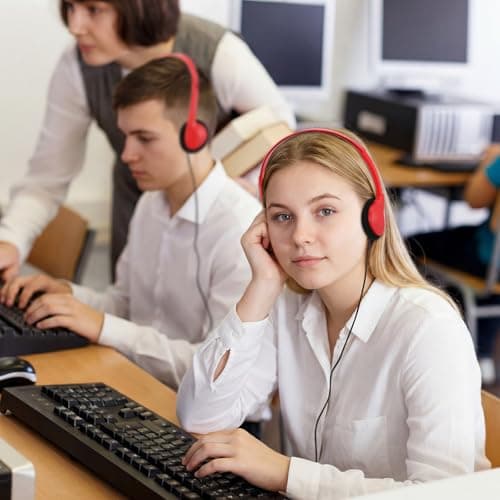 Konohan 10 Pack Headphones Bulk Headphone for School Classroom Student Wired Headphones Adjustable with 3.5 mm Jack for Adults (Red) — view 4