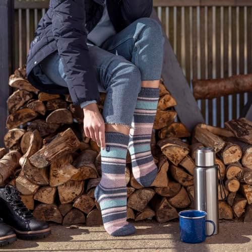 HEAT HOLDERS – Womens Thermal Socks, Thick Fluffy Winter Socks Size 4-7 | Warm Socks for Indoor & Outdoor Wear (UK, Numeric, 4, 7, Regular, Regular, Black/Dark Teal) — view 3