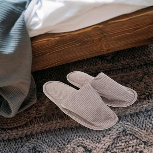 HEANUJJ Portable Foldable Travel Slippers for Men and Women Lightweight Cotton Thin Sole with Storage Bag for Travel and Indoor Use — view 6