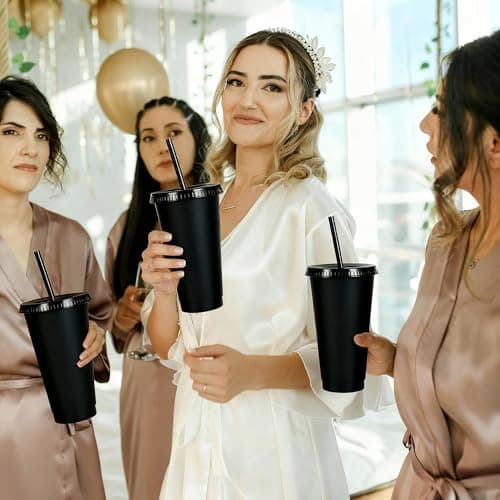Yisituo 710ml Reusable Plastic Cups, 20 Pack Cold Cups with Lid and Straw, Tumblers Travel Mugs for Adults and Madam Party and Beach, Pool Gatherings (20, Black) — view 5