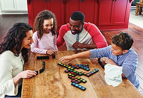 Mindware | Qwirkle: Travel (NEW) | Board Game | Ages 6+ | 2-4 Players | 45 Minutes Playing Time — view 5