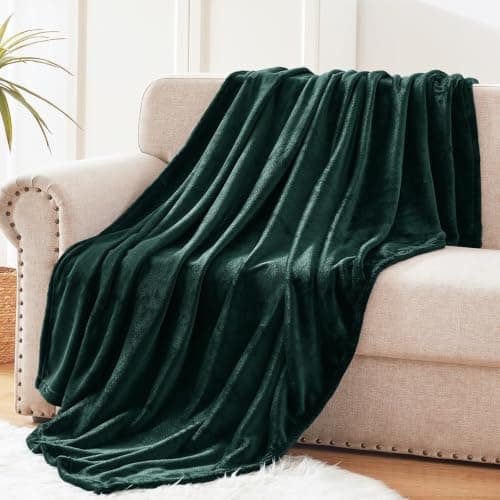 Exclusivo Mezcla Soft Large Fleece Throw Blanket for Sofa, Forest Green — view 3