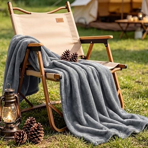 Bedsure Fleece Throw Blanket for Bed - Flannel, Silver Grey, 150x200 cm — view 3