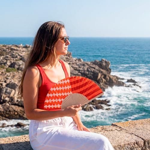 Fisura – Original Stripe & Wave Print Folding Fan, Modern and Colourful Folding Handheld Fan, Red Design for Wedding, Rave, Festival - Includes Strap. Size: 42.5 x 23 cm — view 6