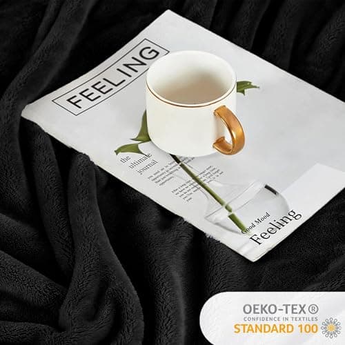 PRIME LINENS Fleece Blanket Reversible Throw for Sofa - Faux Fur Bed Blanket Lightweight Cozy Throw for All Seasons, Perfect for Bed Couch Camping & Travel (Black, 130 x 150 Cm) — view 6