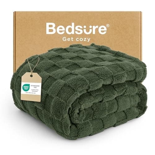 Bedsure Checkered Fleece Throw Blanket - Olive Green, 152x203cm