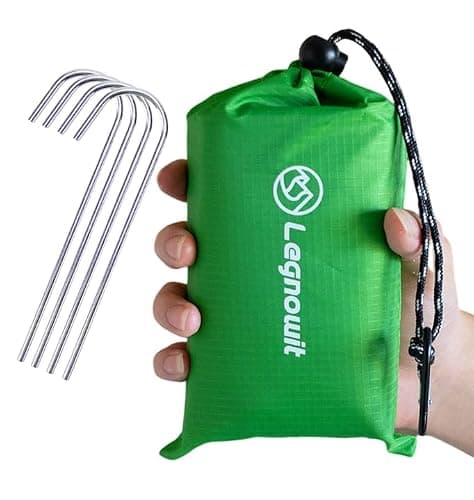 Legnowit Outdoor Pocket Blanket, 140 x 200 cm Waterproof Packable Compact Lightweight Picnic Blanket, Sand Free Beach Mat, Outdoor Tarp for Concert Festival Camping Hiking, Stakes Included (Green) — view 4