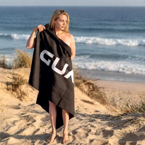 GUARD® KERNOW G.TOWEL Extra thick 380gsm. Extra Large sand free microfibre beach towel. 100% recycled polyester, quick dry, super absorbent. For surfing, swimming, beach, gym, camping, packs into bag. — view 5