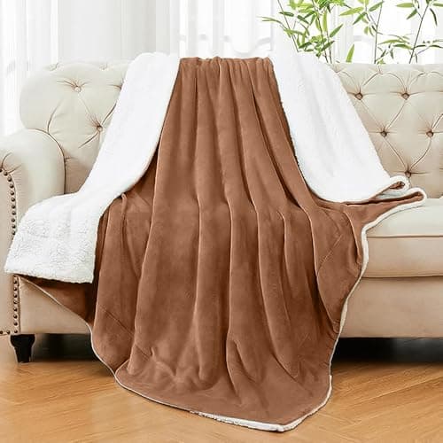 Casabella Sherpa Fleece Blanket - Blankets and Throws for Sofa Bed - Thick Warm Throw Blanket for Double Bed - Soft Fluffy Bedding, Travel Accessories - Double, Beige, 150x200cm — view 2