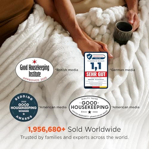 Bedsure Fleece Throw Blanket for Sofa - Fluffy Throw, Off White, 130x170 cm — view 4