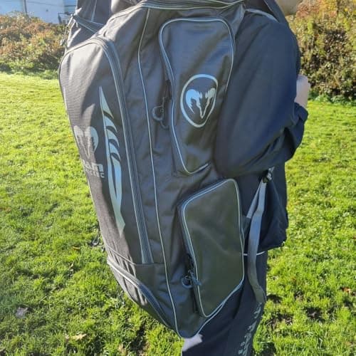 Ram Cricket Duffle Kit Bag – Senior & Junior Sizes – Durable Cordura Material, Y2K-Nylon Grade 8 Zips, Padded Shoulder Straps, Large 105L Capacity, Helmet, Bat & Shoe Pockets, Side Storage – Dark Grey — view 5
