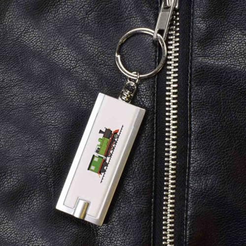 Azeeda 'Green Steam Train' LED Keyring Torch (KT00049183) — view 4
