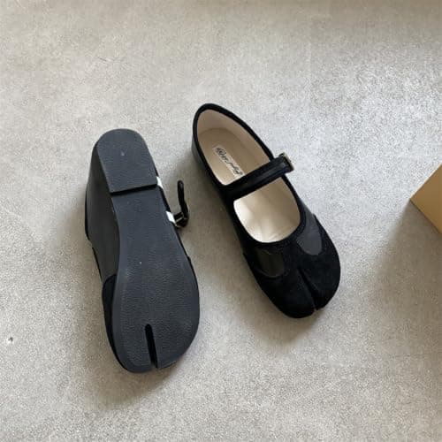 Tabi Shoes Women Mary Janes Ballet Flat - Low Top Split Toe Orthopedic Cute Casual Comfortable Walking Lightweight Female Solid All-Match for Daily Wear Beach Travel Athleisure Standing All Day, Black — view 4