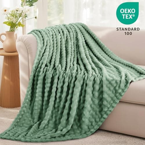 RUIKASI Fleece Throw Blanket for Sofa - Green Double Fluffy Bubble Throws Cozy Blanket with Reversible Design, Twin 150x200 cm — view 4