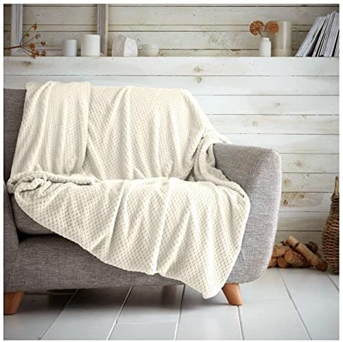 LIZZIE JACOBS Popcorn Waffle Honeycomb Style Luxurious Throws Super Soft Warm Cosy Sofa Settee Bed Fleece Blankets Non Allergenic Kids Adults Travel Blankets (Cream, Single - 130x150cm) — view 2