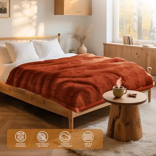 Lanpn Fall Rustic Throw Blanket, 530GSM Sherpa Fleece Throws for Couch Sofa, Soft Fluffy 3D Pumpkin Fur Blankets, Autumn Plush Cozy Blanket Thanksgiving Home Bed Living Room Decor Gift, 130x150 — view 3