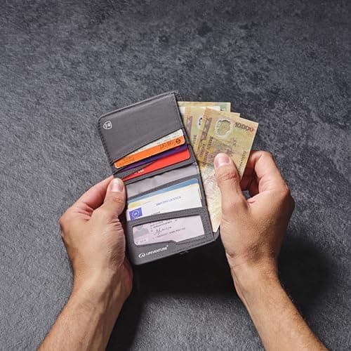 Lifeventure RFID Protected Compact Wallet — Slim Wallet for Travel — view 3