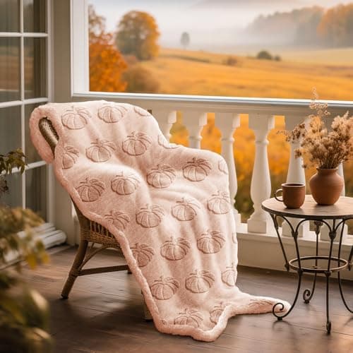 Lanpn Fall Fur Throw Blanket, 530GSM Sherpa Fleece Throws for Couch Sofa, Soft Fluffy 3D Pumpkin Blankets, Autumn Plush Cozy Blanket, Thanksgiving Home Bed Living Room Decor Gift, 130x150, Beige — view 6