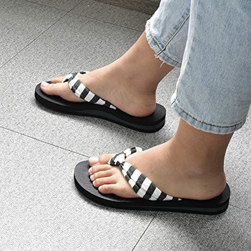 KuaiLu Flip Flops Women Fabric Support Sandals Beach Thong Black White 6 — view 3