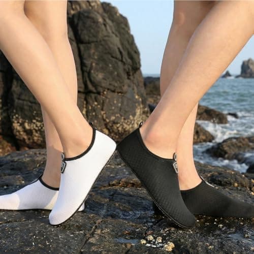zoogobee Water Shoes for Women Men Quick Dry Non-Slip Barefoot Aqua Socks for Beach Surfing Yoga (White, Adult, Women, 5, Numeric, UK Footwear Size System, Medium) — view 2